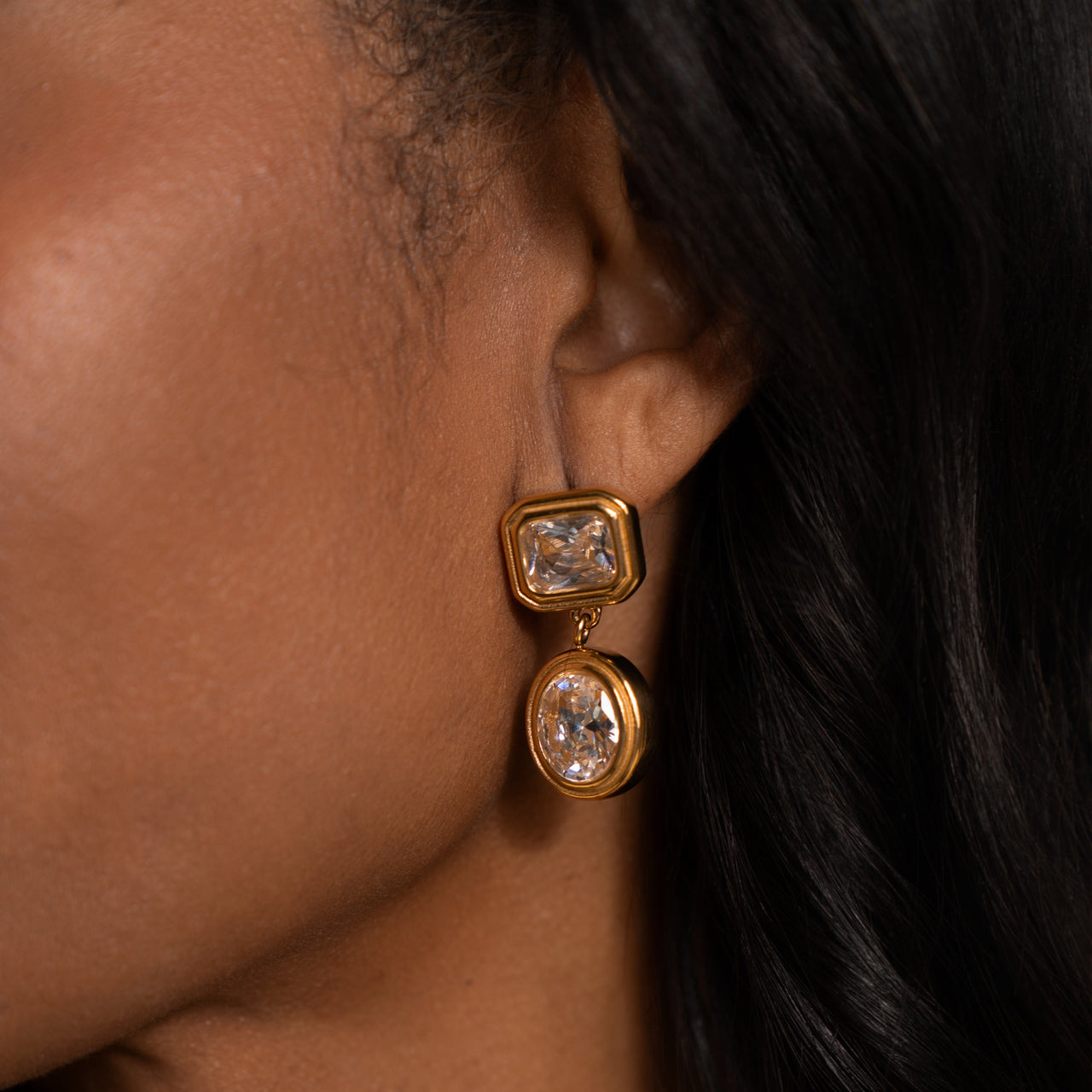 BLAZE CRYSTAL EARRINGS