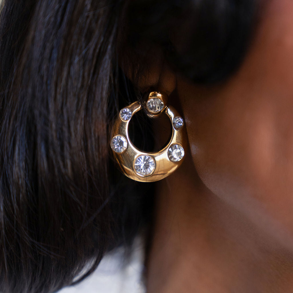 CHLOE CRYSTAL STUD EARRINGS