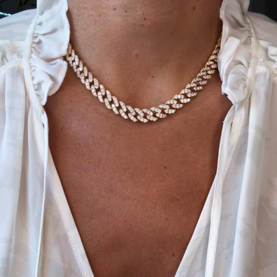 KELLY MICRO PAVÉ CUBAN LINK NECKLACE