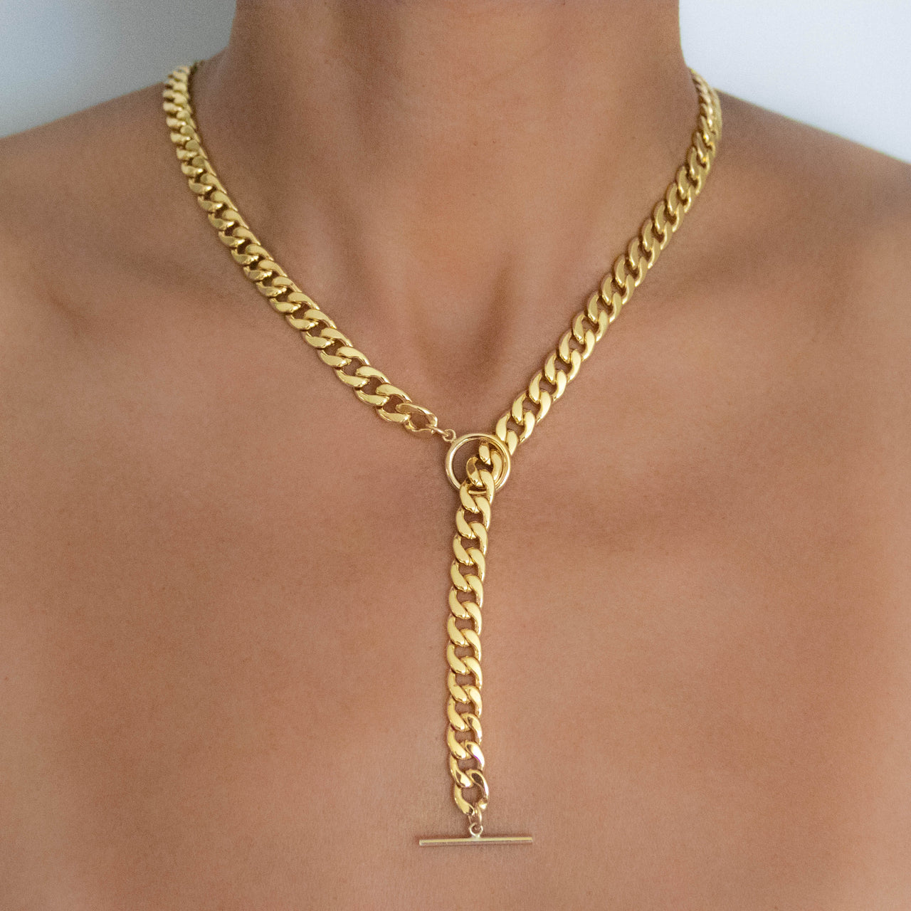 THE CAMILA LARIAT