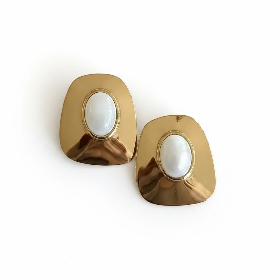 ODETTE STUD EARRINGS