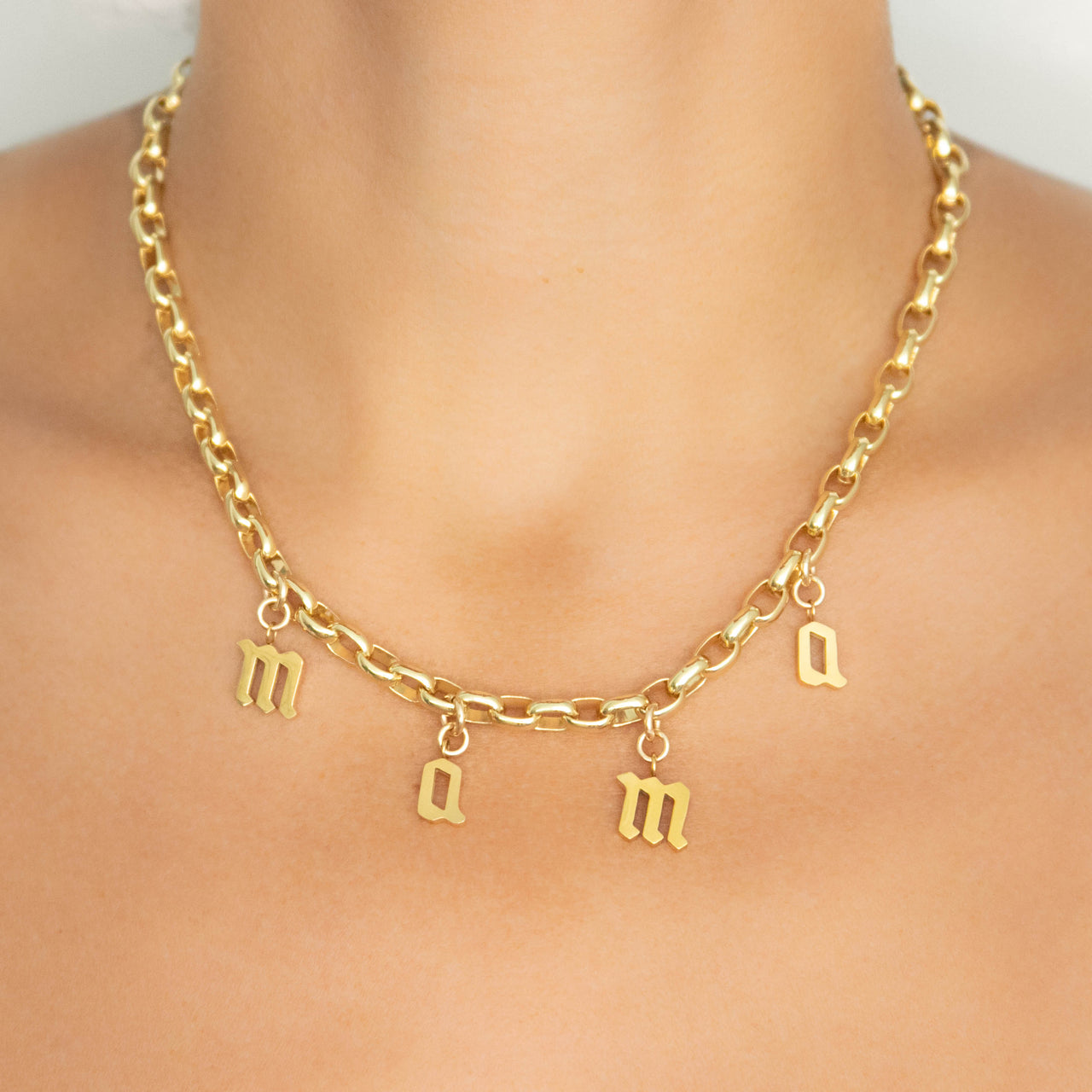 THE MAMA CHARM NECKLACE