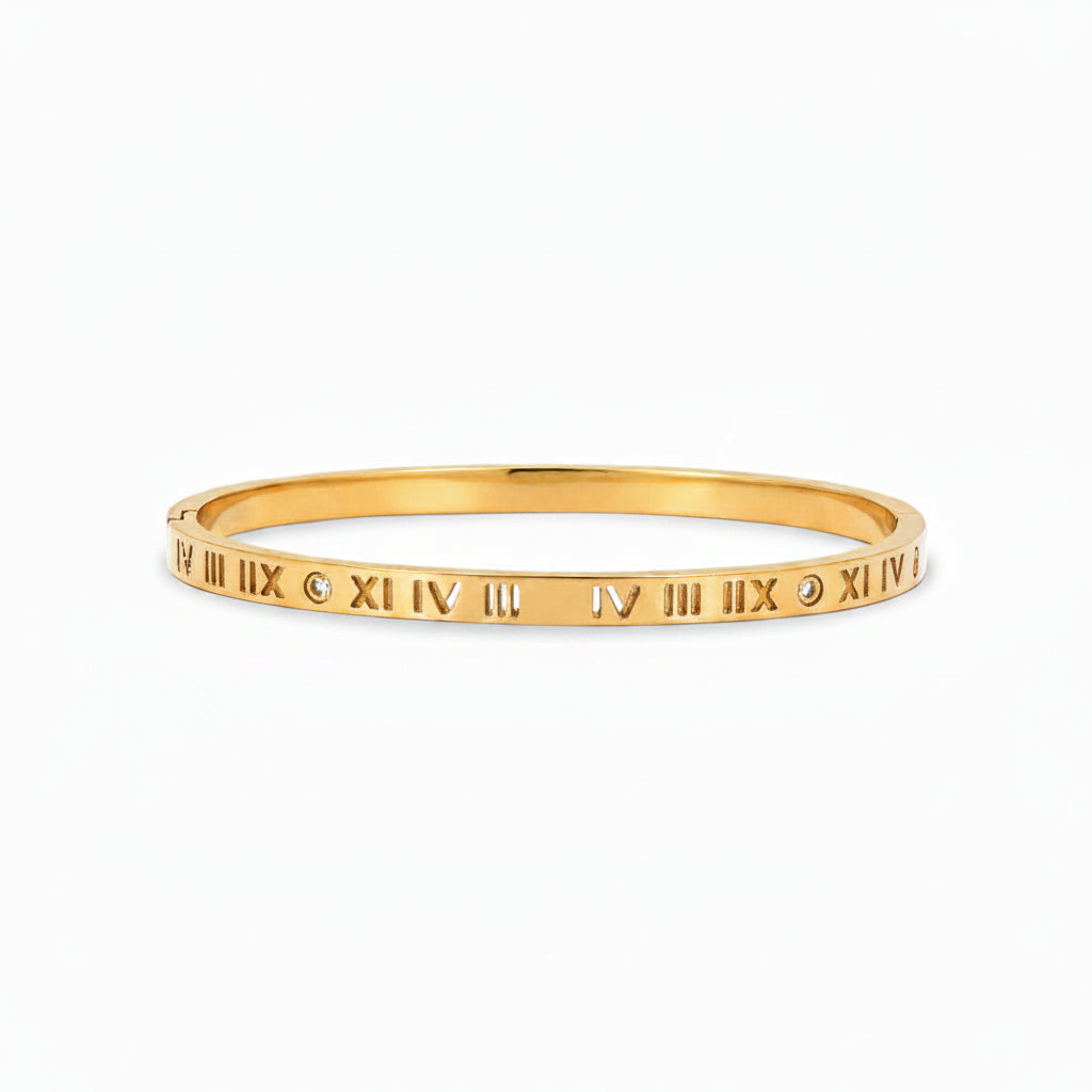 ASTER CRYSTAL CUFF BRACELET