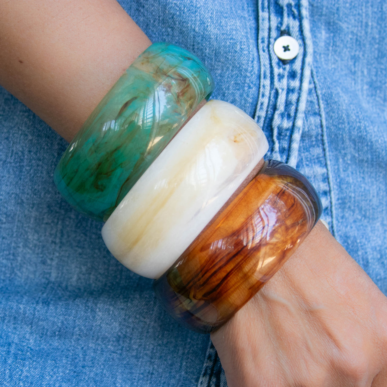 AUBREY CHUNKY ACRYLIC BRACELET