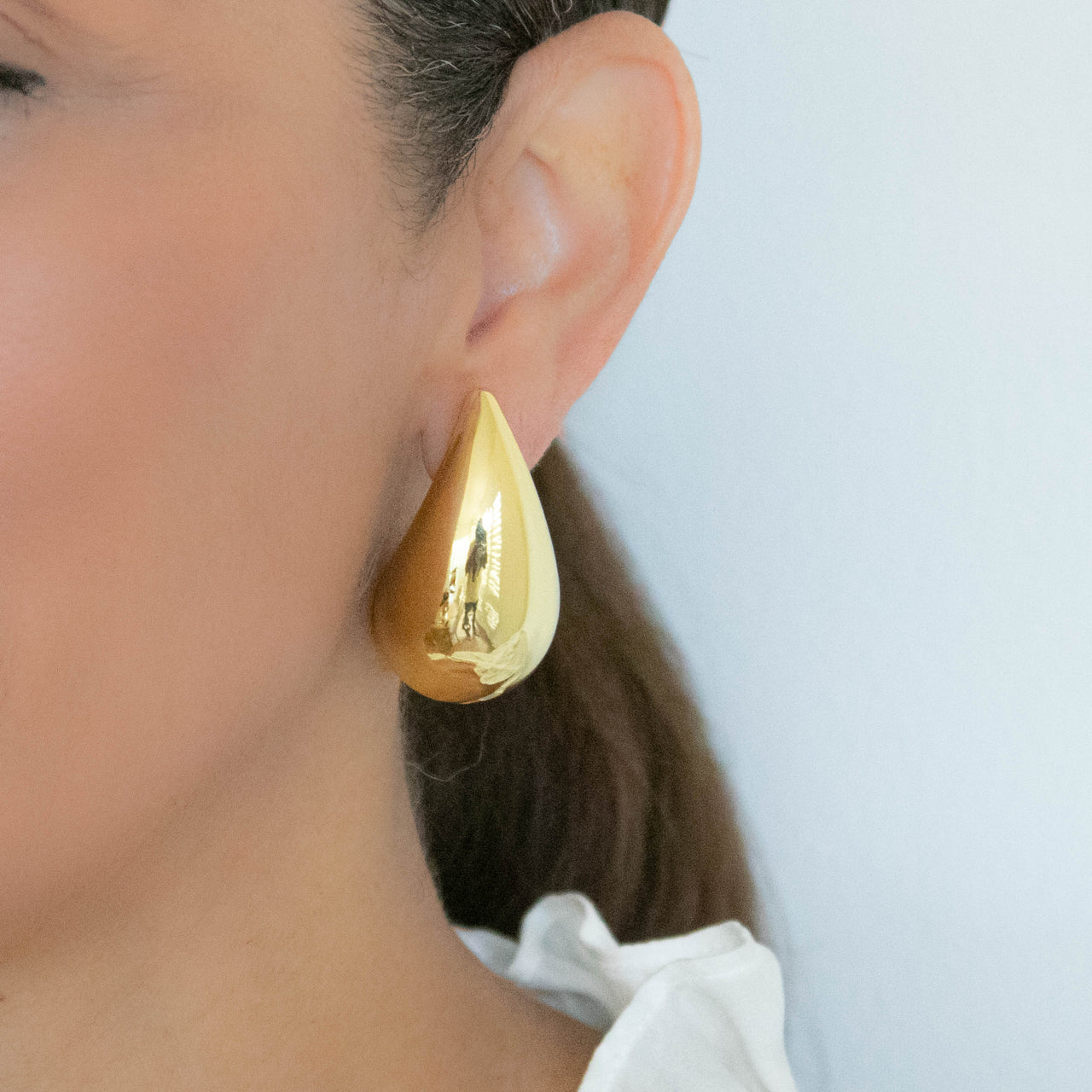 SOFIA DROP STUD EARRINGS