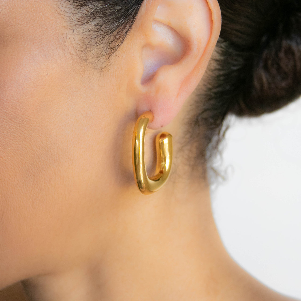 AVERY HOOP EARRINGS