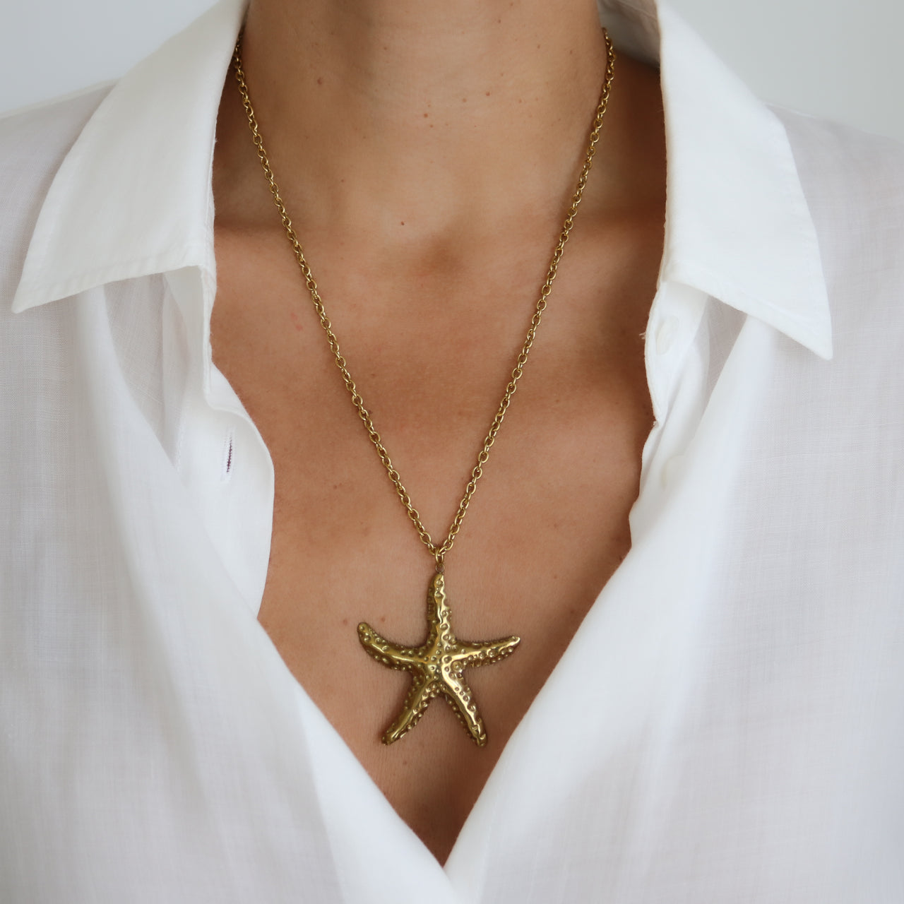 MAIA STARFISH NECKLACE