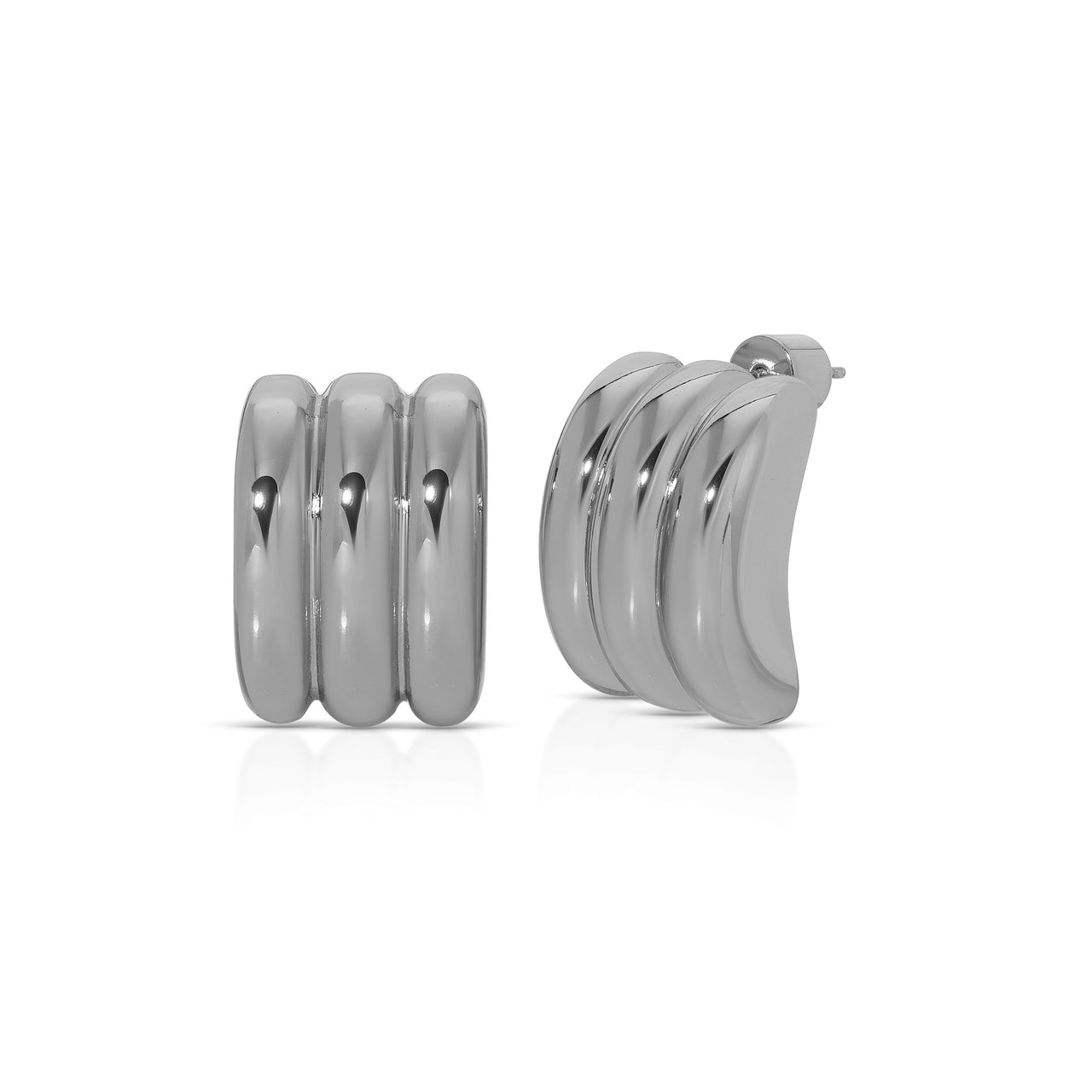 DAPHNE HUGGIE EARRINGS (silver)