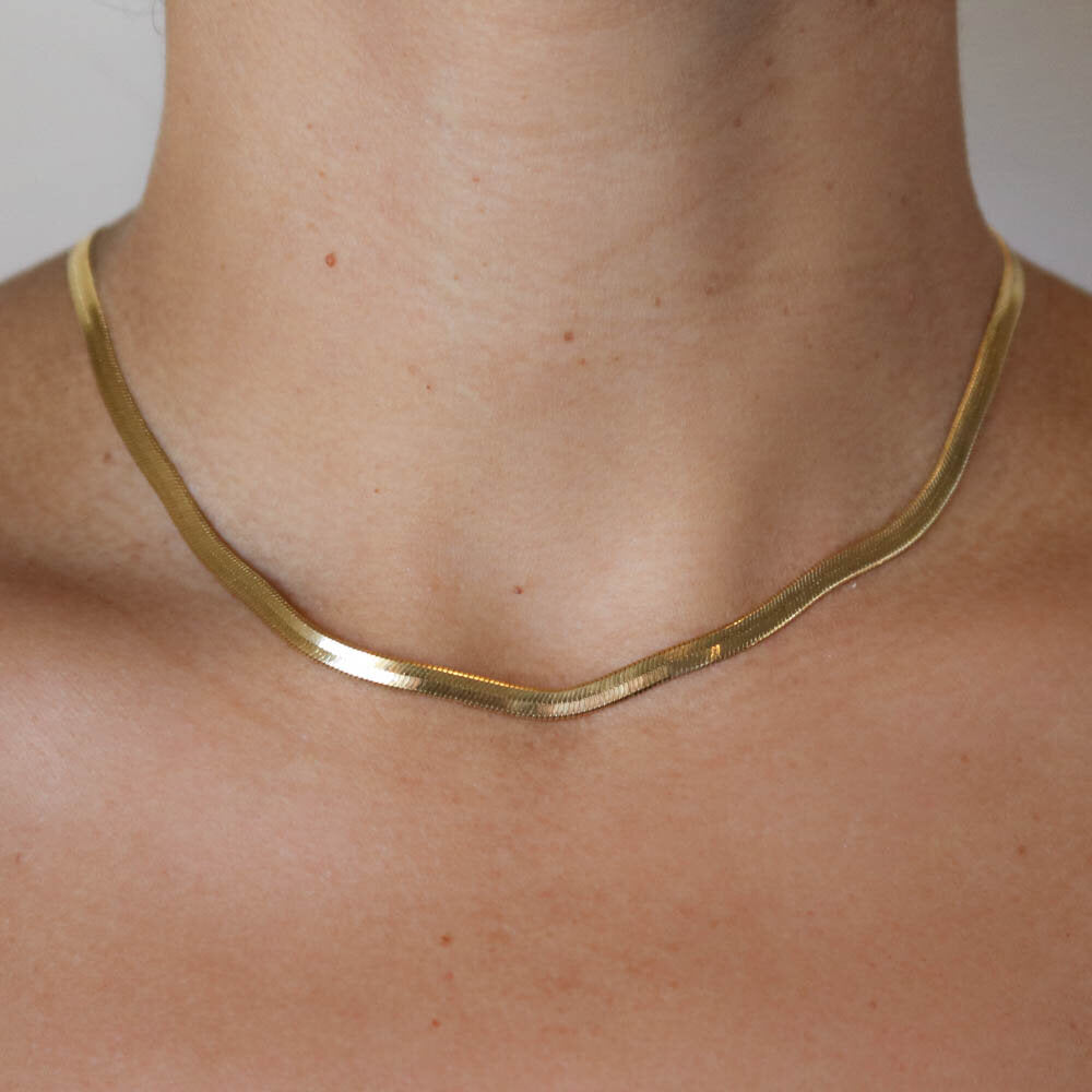 THE ERYKAH HERRINGBONE CHAIN